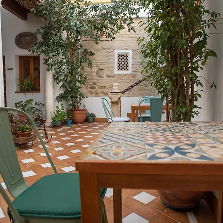 Hotel Boutique La Llave De La Juderia-3